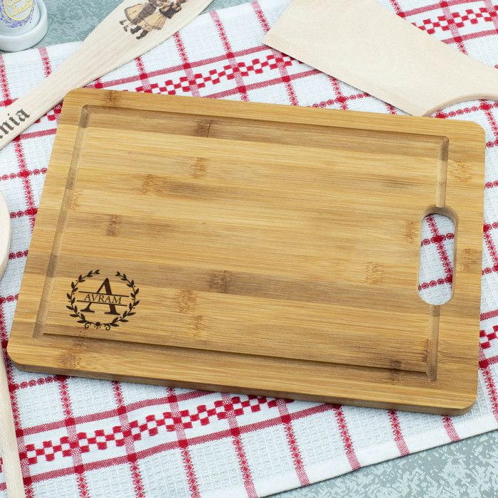 Tocator personalizat Casa, Monogram, Cadou personalizat Bambus
