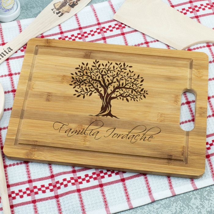 Tocator personalizat Familie, Arbore, Cadou personalizat Bambus